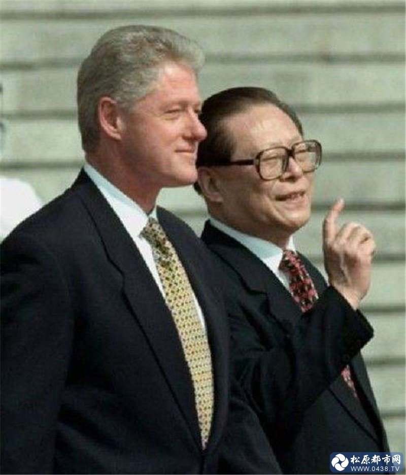 克林顿.jpg